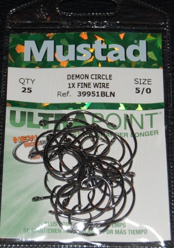 Mustad 39951NP-BN Ultra Point Size 5/0 Demon Circle Hooks Jagged Tooth  Tackle