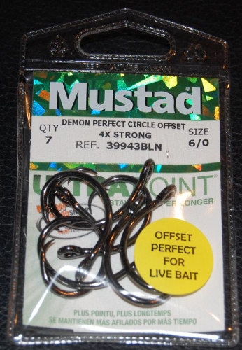 Mustad 39943NP-BN 4X Strong Circle Hooks Size 6/0 Jagged Tooth Tackle