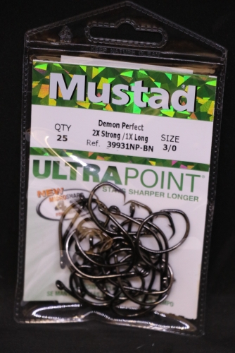 Mustad 39931NP-BN 2X Strong Inline Demon Circle Hooks Size 3/0 Jagged Tooth  Tackle