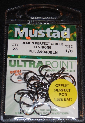 Mustad 39940NP-BN Demon Perfect Circle Hooks Size 1/0 Jagged Tooth Tackle