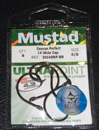 Mustad 39948NP-BN Wide Gap Size 6/0 Circle Hook Jagged Tooth Tackle